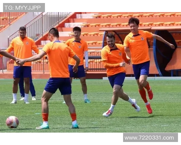 武汉足球队进攻战术解析与未来发展展望 武汉足球队进攻战术解析与未来发展展望