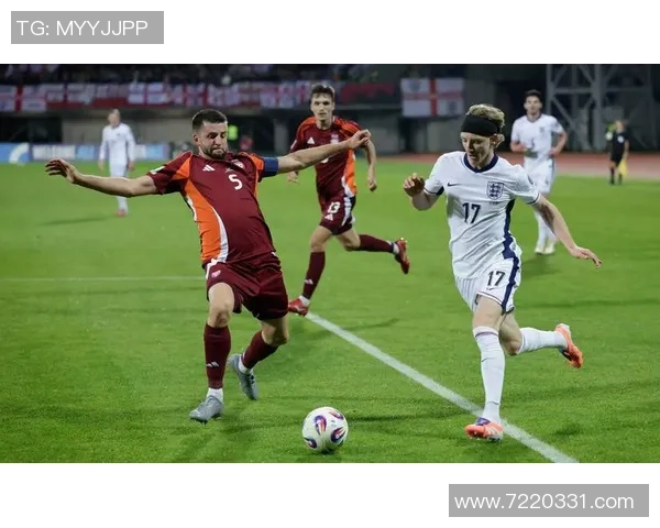 英格兰足球明星与公主的浪漫传奇与荣耀之路 英格兰足球明星与公主的浪漫传奇与荣耀之路