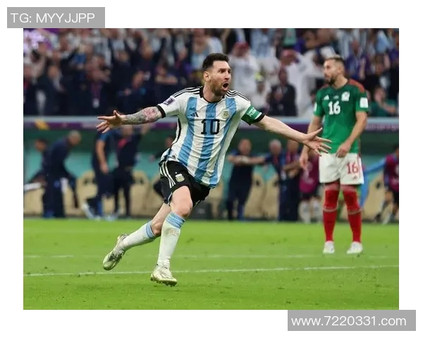 足球明星八球精彩瞬间集锦展现他们的风采与技艺 足球明星八球精彩瞬间集锦展现他们的风采与技艺