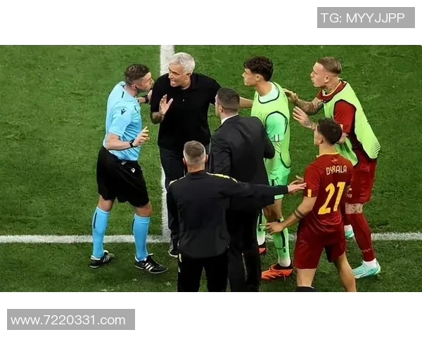 足球明星场外冲突引热议双方互怼背后真相揭晓 足球明星场外冲突引热议双方互怼背后真相揭晓