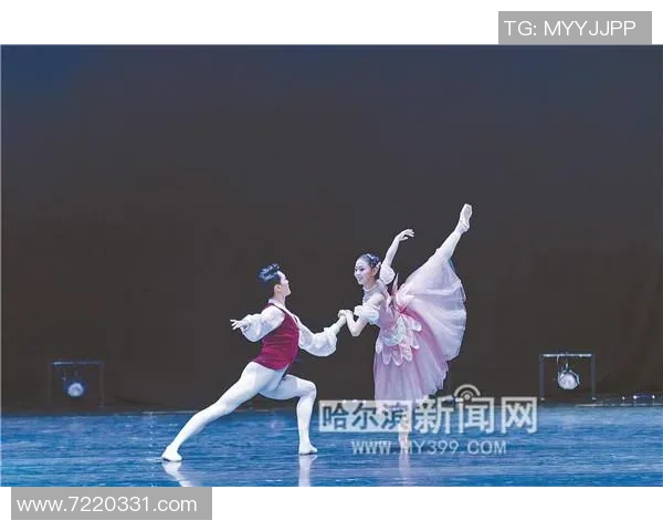 足球明星联袂献唱的动人旋律展现激情与梦想的完美结合 足球明星联袂献唱的动人旋律展现激情与梦想的完美结合